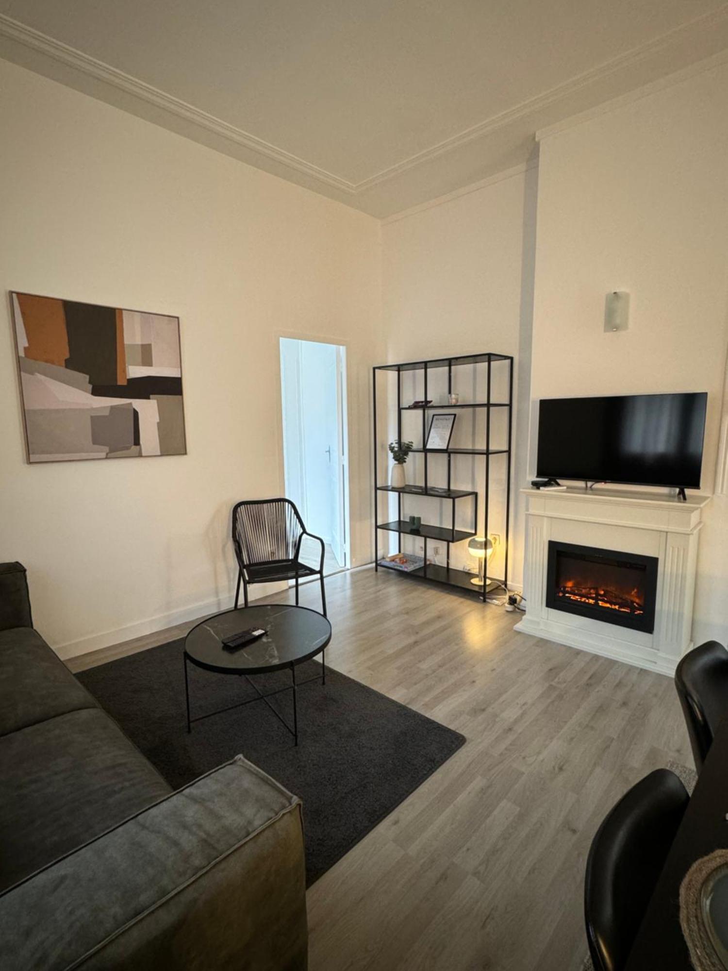 Centre-ville Apartment *